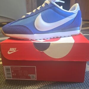 Nike Men's Pacific Blue Sneakers